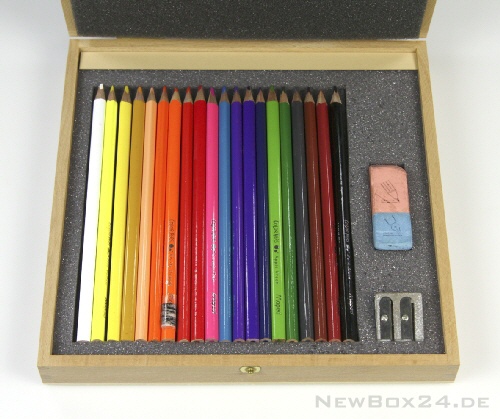 Holzkassette mit Farbstiften